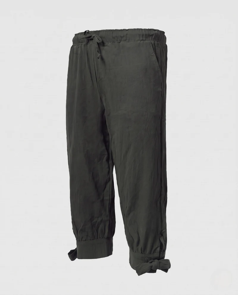 Damen Freizeit Sommerhose mit verstellbarem Bund und stilvollen Knoten Nord Taschen