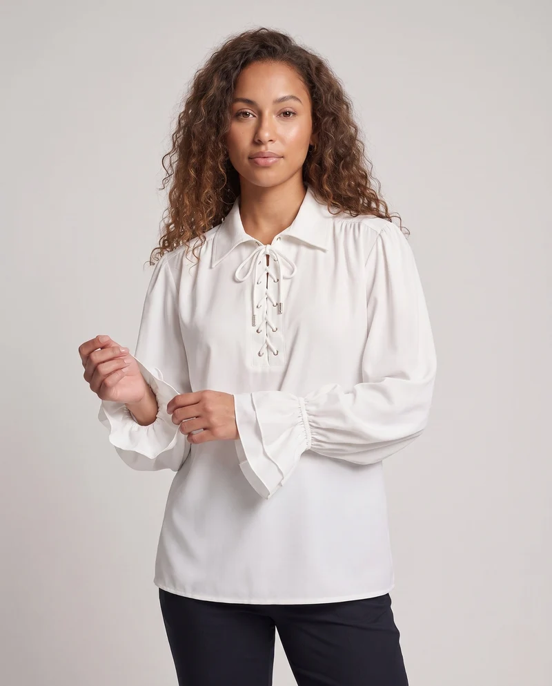 Damen elegante Bluse mit Rüscheln und dekorativem Schnürdetail Nord Taschen
