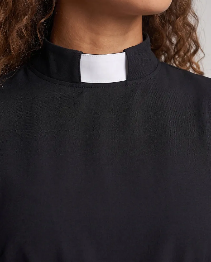 Frauen Elegante Maxikleid mit Hohem Kragen und Maßgeschneidertem Detail Nord Taschen