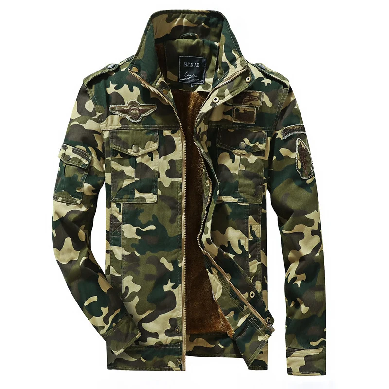 Herren Camouflage-Fieldjacke mit Sherpa‑Futter und multifunktionalen Utility‑Taschen Nord Taschen