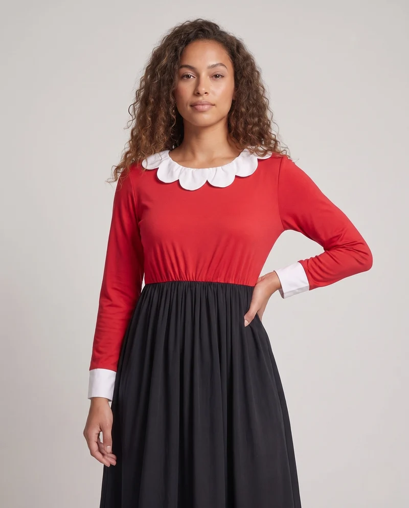 Frauen Elegantes Kleid mit Rüschendetails und Kontrastkragen Nord Taschen