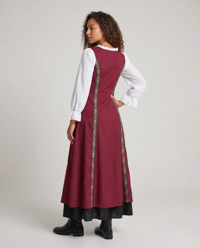 Frauen traditionelle Kleid mit dekorativer Schnürung und bunten Stickdetails Nord Taschen