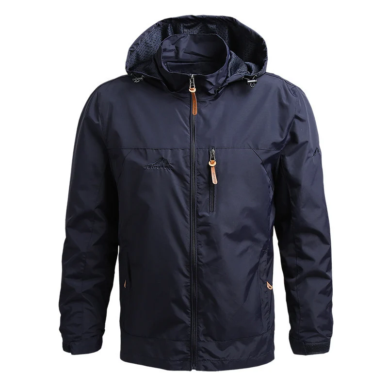 Herren atmungsaktive Softshell‑Trekkingjacke mit Kapuze und Brustreißverschlusstasche Nord Taschen