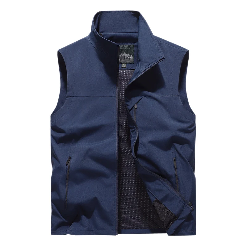 Herren Softshell-Outdoorweste mit winddichter Mikrofaserschale, Mesh-Innenfutter und Reißverschlusstaschen Nord Taschen