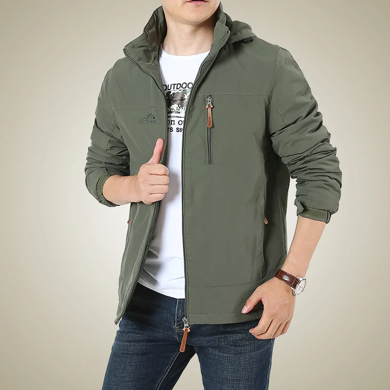 Herren Atmungsaktive Minimalistische Softshell‑Fieldjacke mit Stehkragen und Brustzip Nord Taschen