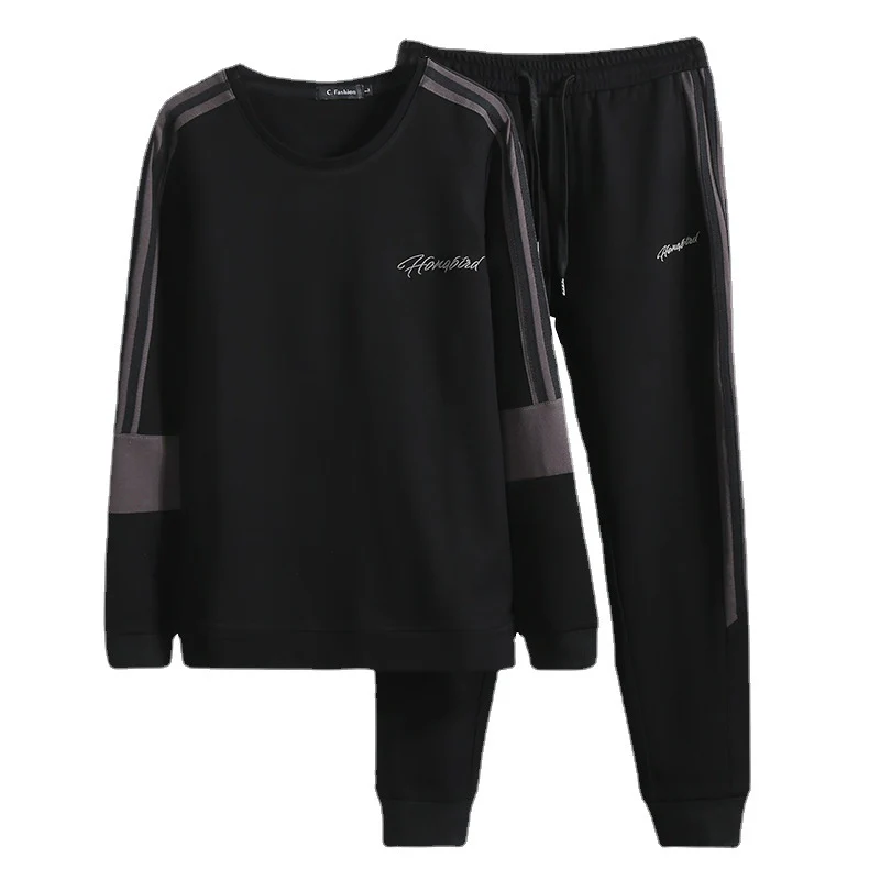 Herren athletisches Freizeit-Jogginganzug Set aus Baumwollmix mit seitlichen Zierstreifen und elastischem Bund Nord Taschen