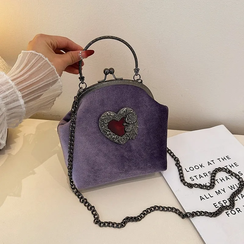 Damen elegante Umhängetasche mit Herz-Ausschnitt Nord Taschen