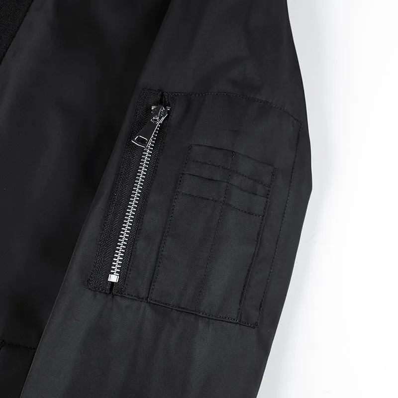 Herren Urban-Bomberjacke mit integriertem Kapuzenlayer, kontrastiertem Thermofutter und Ärmeltasche Nord Taschen