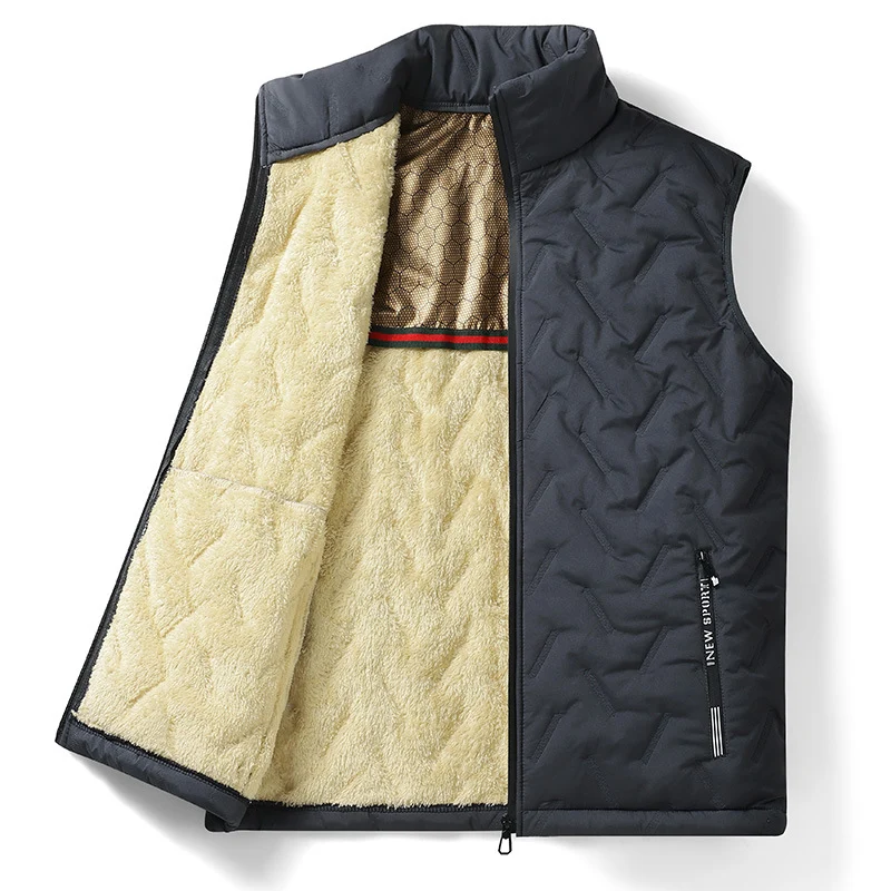 Herren Thermo‑Steppweste mit weichem Sherpa‑Innenfutter, hochschließendem Stehkragen und verdeckten Reißverschlusstaschen Nord Taschen