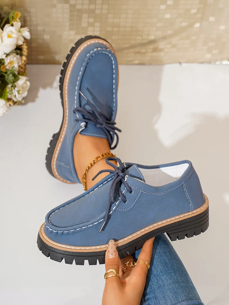 Damen elegante Derby-Schnürer aus Lederimitat mit Mokassinnaht und grober Profilsohle Nord Taschen