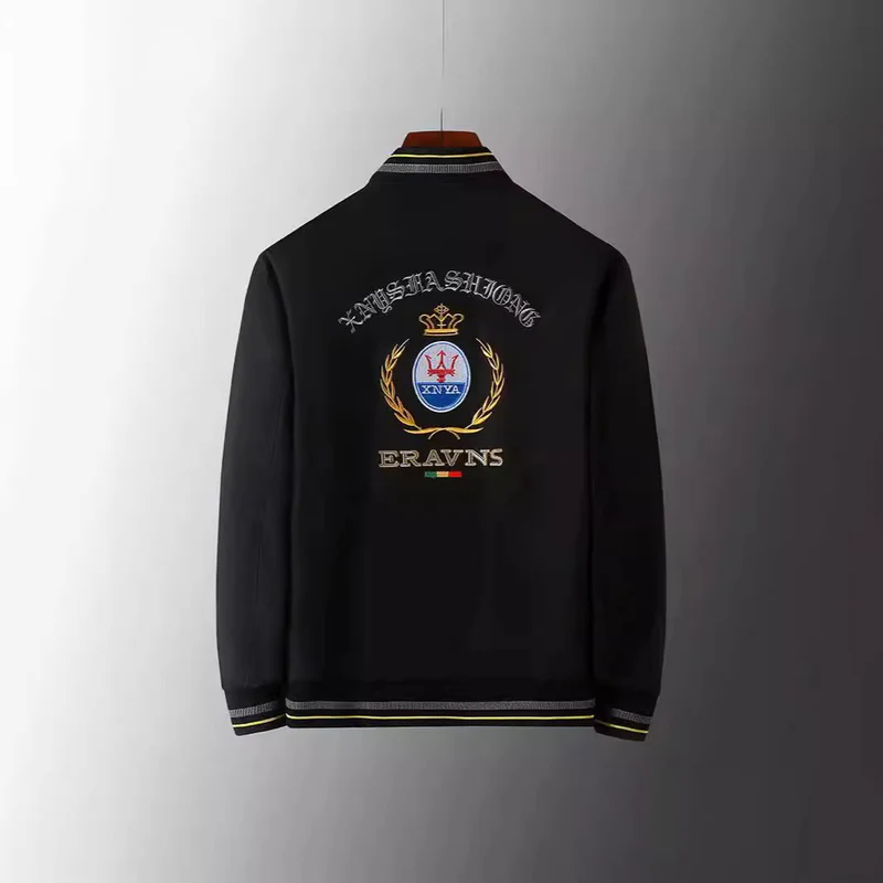 Herren Stickdetail-Bomberjacke im Retro-Crest-Stil mit Emblemstickerei und Reißverschluss-Ärmeltasche Nord Taschen