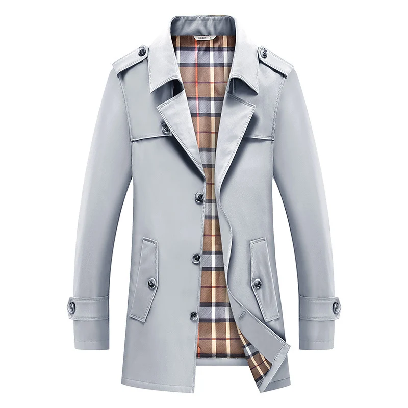 Herren Kurz-Trenchcoat im klassischen Stil mit karierter Innenfütterung, Schulterklappen und Pattentaschen Nord Taschen