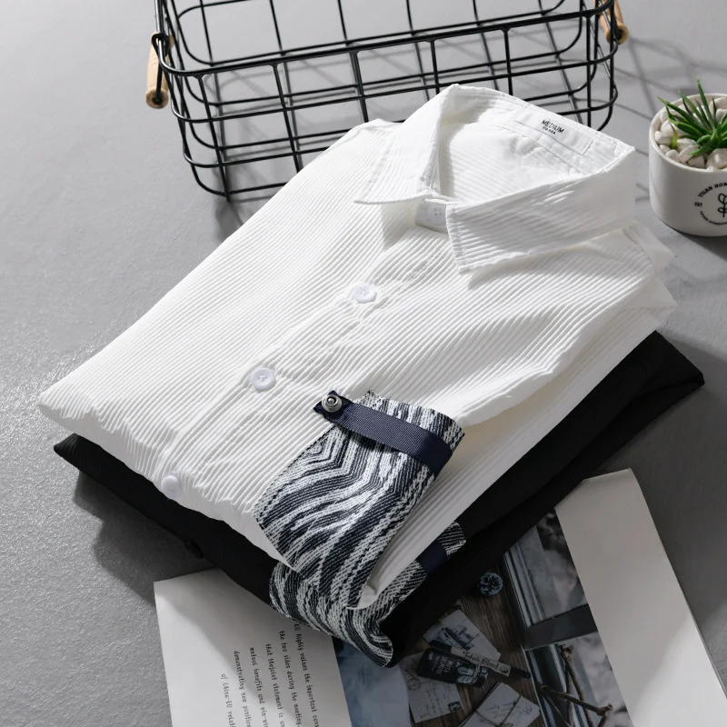 Herren Leichtes Langarm-Hemd im Layering-Look mit fein strukturierter Webung und gemusterter Brusttasche Nord Taschen