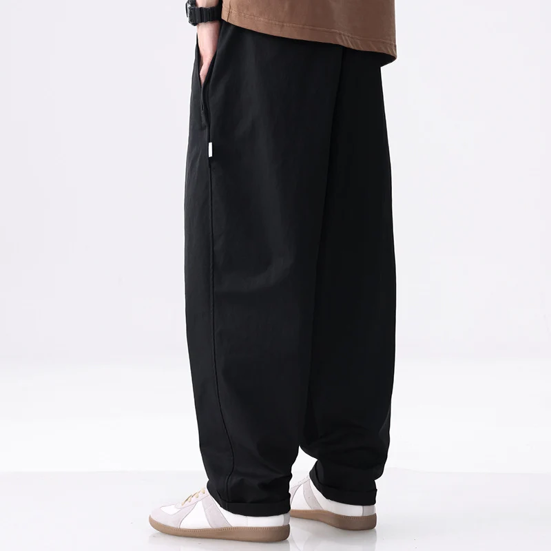 Herren Weite Baumwollmix-Cargohose mit Bundfalten und elastischem Kordelzug Nord Taschen