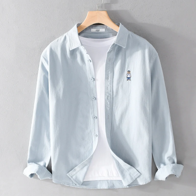 Herren Leichtes Hemd-Overshirt aus Baumwolltwill mit kleiner Figurenstickerei und kastigem Schnitt Nord Taschen