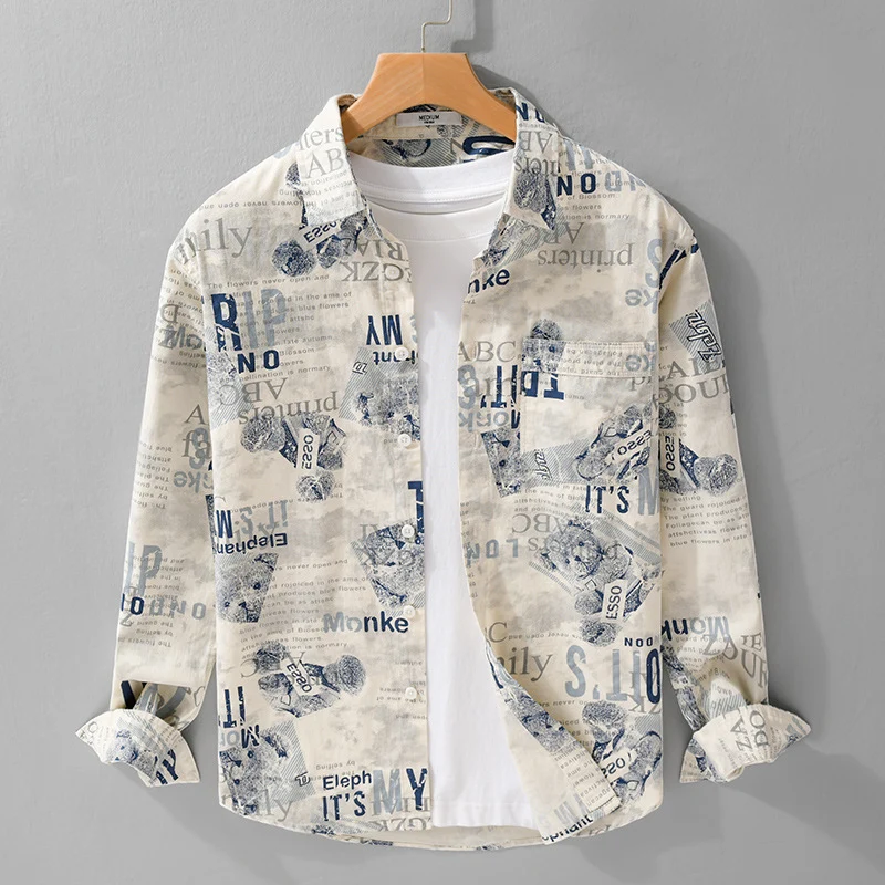 Herren Overshirt aus Baumwoll‑Leinen mit typografischem Zeitungsprint und Relaxed‑Fit Nord Taschen