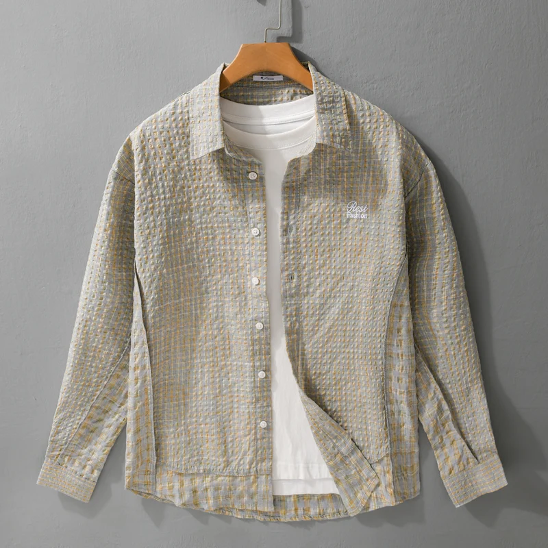 Damen Relaxed-Fit Crinkle-Hemdjacke mit feiner Gingham‑Webstruktur und dezenter Bruststickerei Nord Taschen