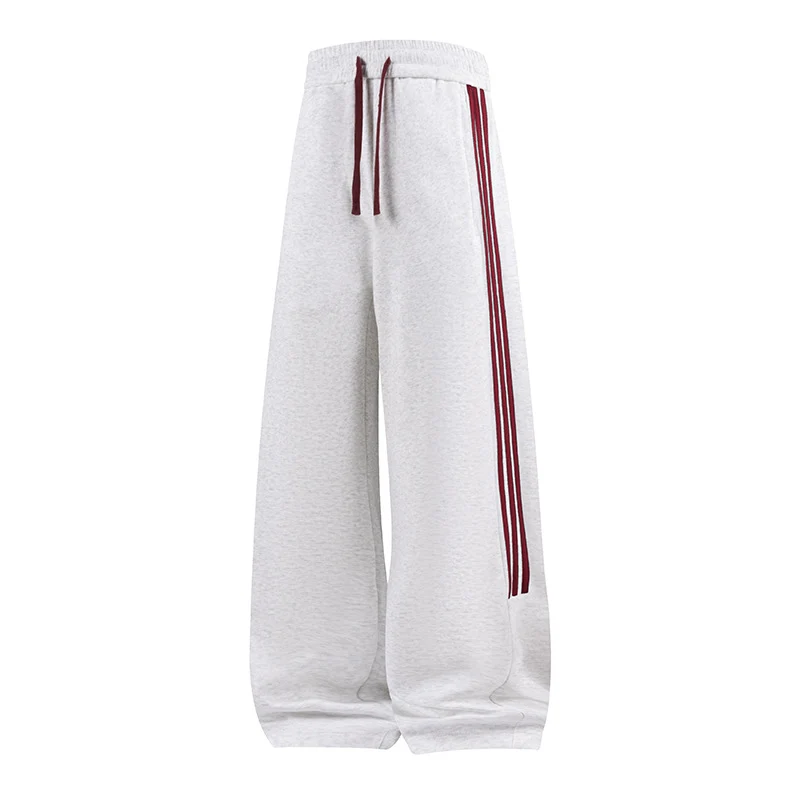 Damen Weite High-Waist Jogginghose mit markanten Seitenstreifen & Kordelzug Nord Taschen