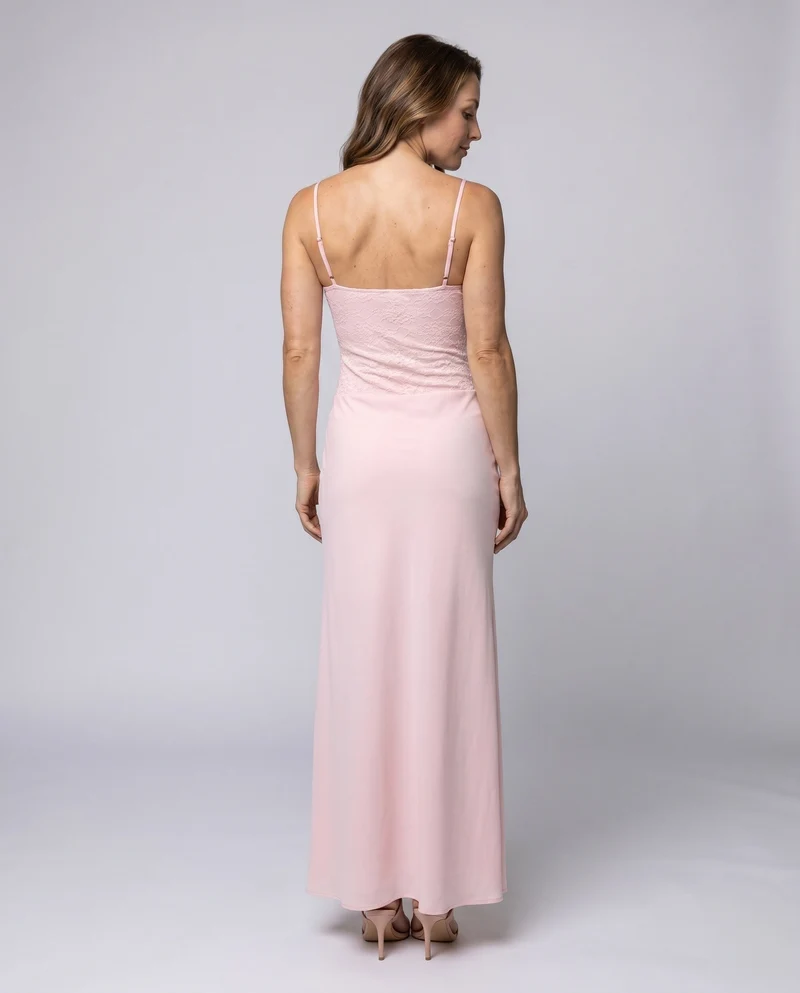 Damen Elegantes Maxikleid mit drapiertem Oberteil und zarten Spaghettiträgern