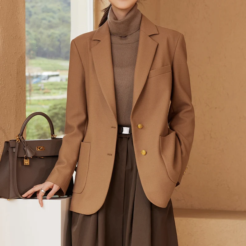 Damen Taillierter Mantelblazer mit Bindegürtel, Pattentaschen und Reverskragen Nord Taschen