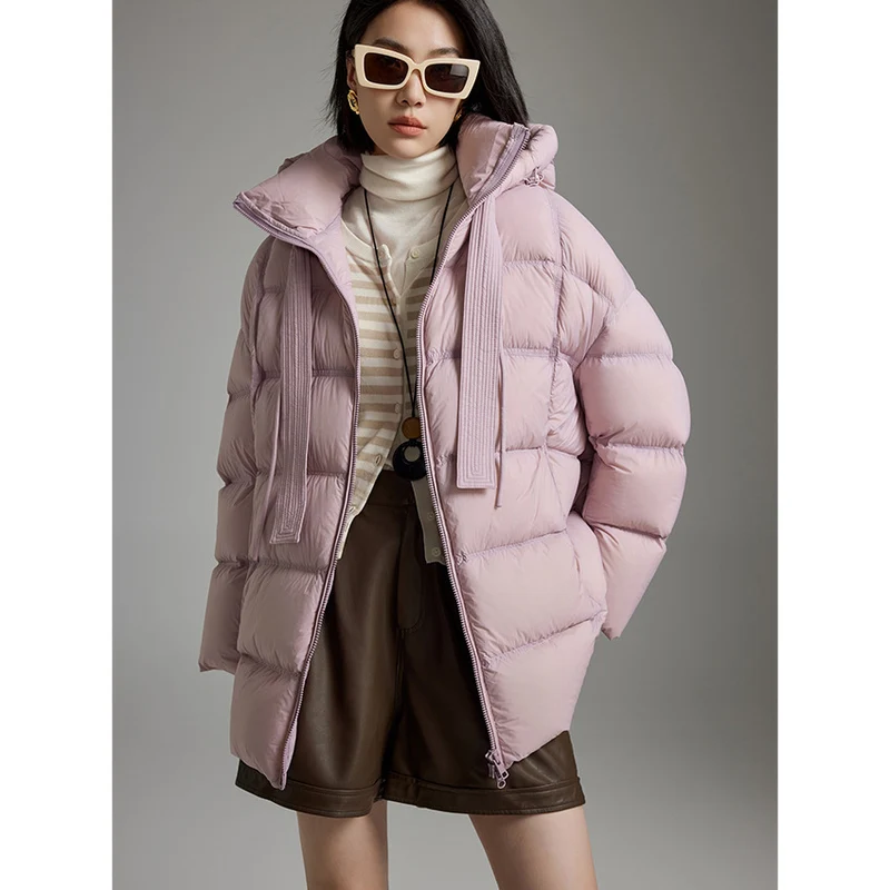 Damen Steppige wärmende Daunenjacke mit Kapuze und weiter Silhouette Nord Taschen