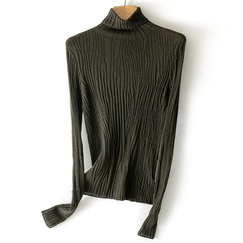 Damen Schlanker Feinstrick-Rollkragenpullover mit wellenförmiger Rippstruktur Nord Taschen