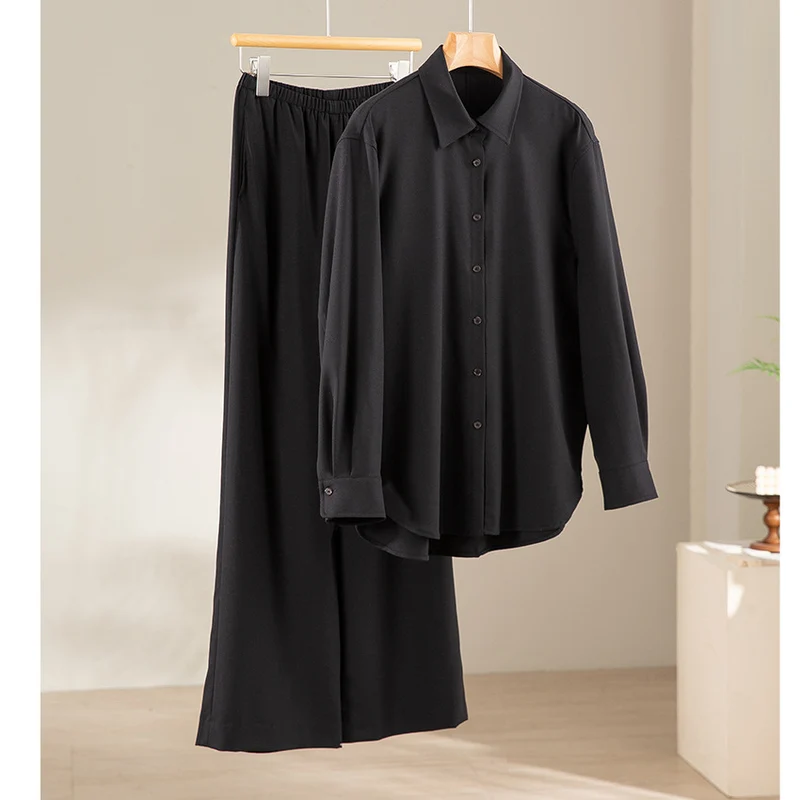 Damen Oversized Seidiges Hemd mit durchgehender Knopfleiste und Hemdkragen Nord Taschen