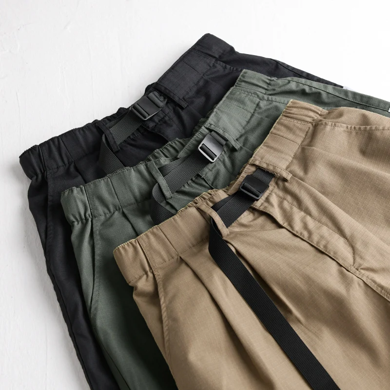 Herren Relaxte Baumwollhose mit elastischem Bund, integrierter Webbing-Gürtel und konischem Bein Nord Taschen