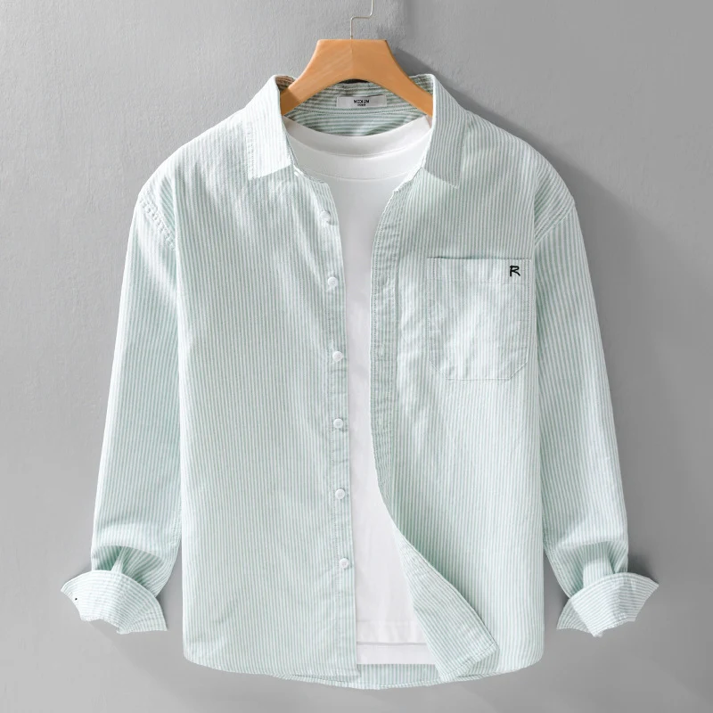 Herren Leichtes Streifen-Seersuckerhemd im Relaxed-Fit mit Brusttasche Nord Taschen