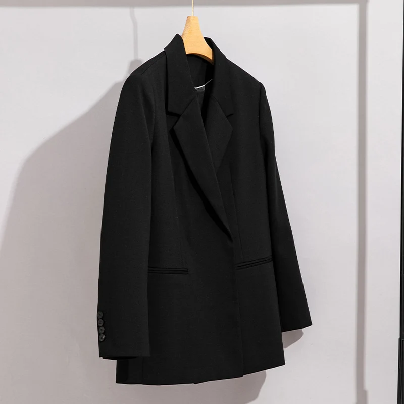 Damen Longline-Blazer mit verdeckter Knopfleiste und schmaler Silhouette Nord Taschen