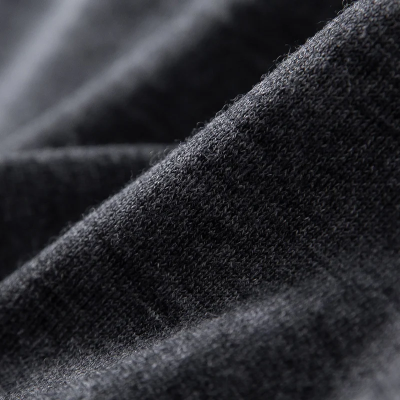 Damen Leichter Feinstrick-Langarmpullover mit Kontrastbündchen und Rundhalsausschnitt Nord Taschen