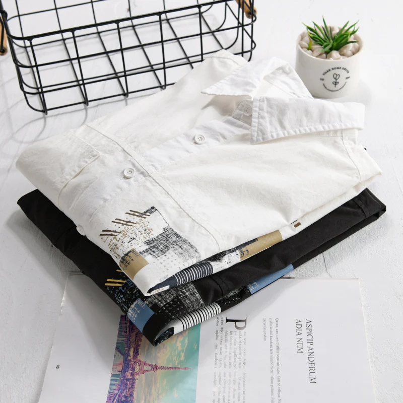 Herren Leichtes Baumwoll-Canvas-Overshirt mit abstraktem Frontprint und Doppelbrusttasche Nord Taschen