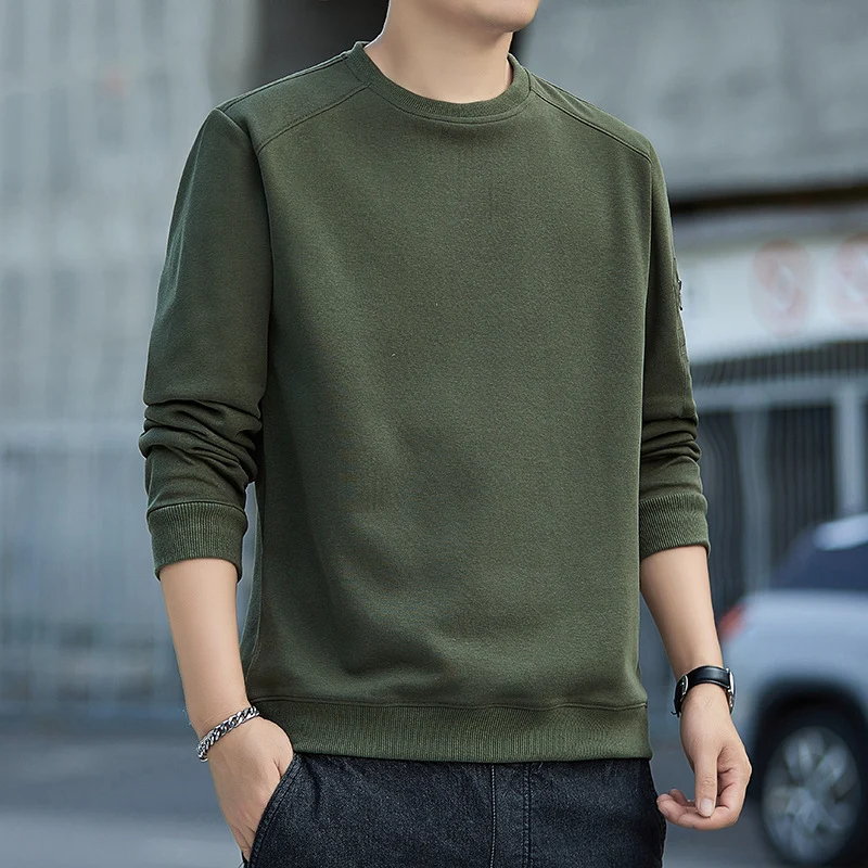 Herren Minimalistisches Sweatshirt mit Raglanärmeln und Reißverschluss-Ärmeltasche Nord Taschen