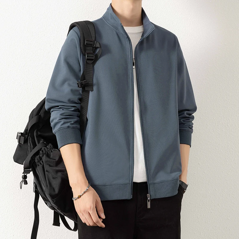Herren Minimalistische Zip‑Blousonjacke aus technischem Stretchmaterial mit Stehkragen Nord Taschen