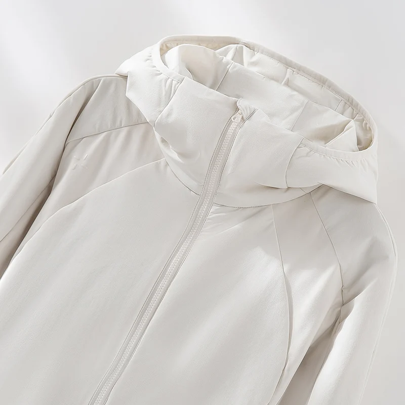 Damen Leichte Softshell-Jacke mit Kapuze, Raglanärmeln und taillierter Passform Nord Taschen