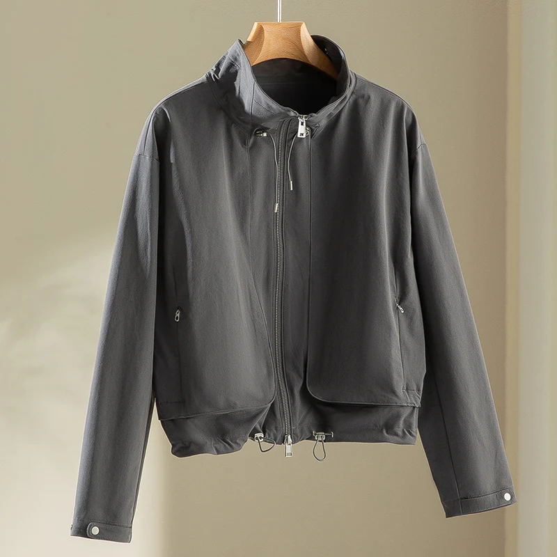 Damen Leichte Kurzjacke mit hohem Kragen, Tunnelzug und aufgesetzten Taschen Nord Taschen