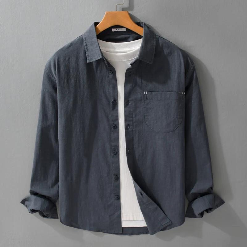 Herren Layering-Hemd im Overshirt-Stil aus Baumwoll‑Leinen mit Kentkragen und aufgesetzter Rundtasche Nord Taschen