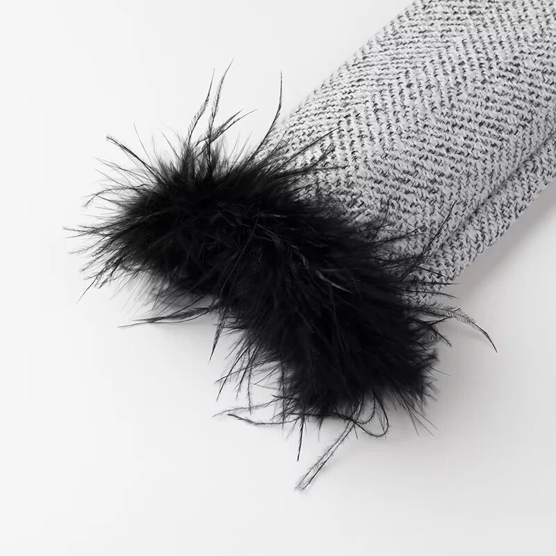 Damen Zweiteiliges Bouclé‑Tweed‑Set mit kurzem Blazer, Zierknöpfen und Minirock Nord Taschen