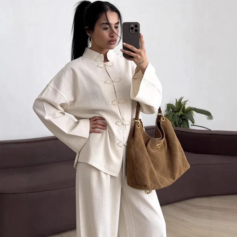 Damen Oversized Mandarinjacke mit Knotenverschlüssen und weitem Arm Nord Taschen