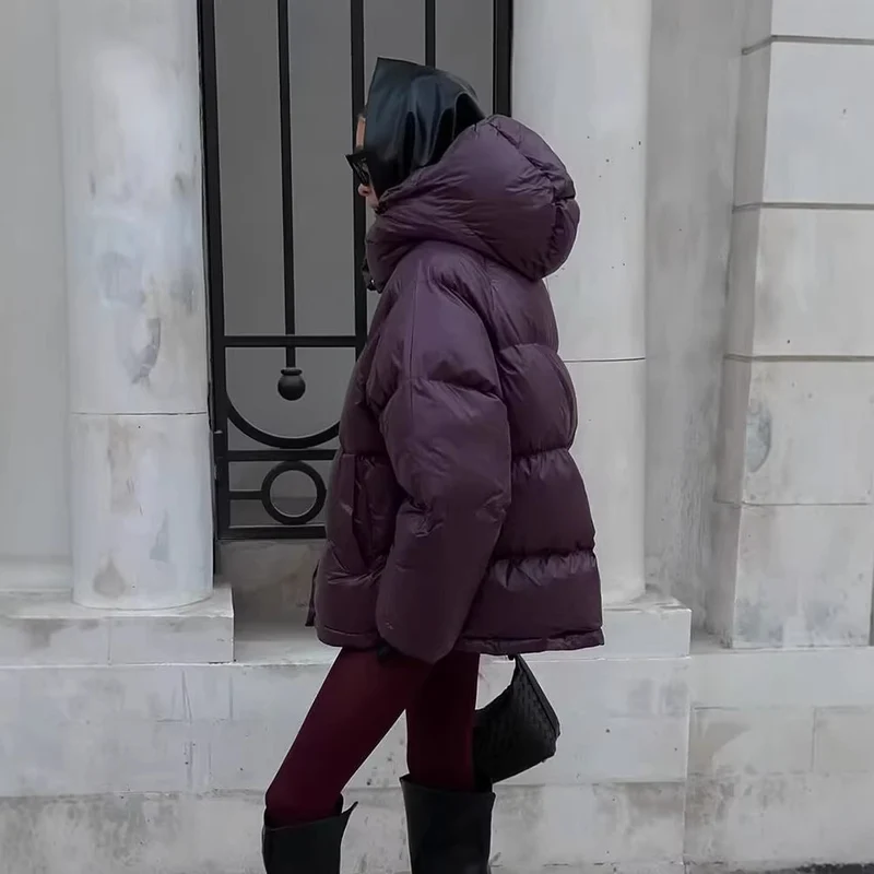 Damen Kurze wattierte Oversize‑Steppjacke mit hohem Stehkragen und Kapuze Nord Taschen
