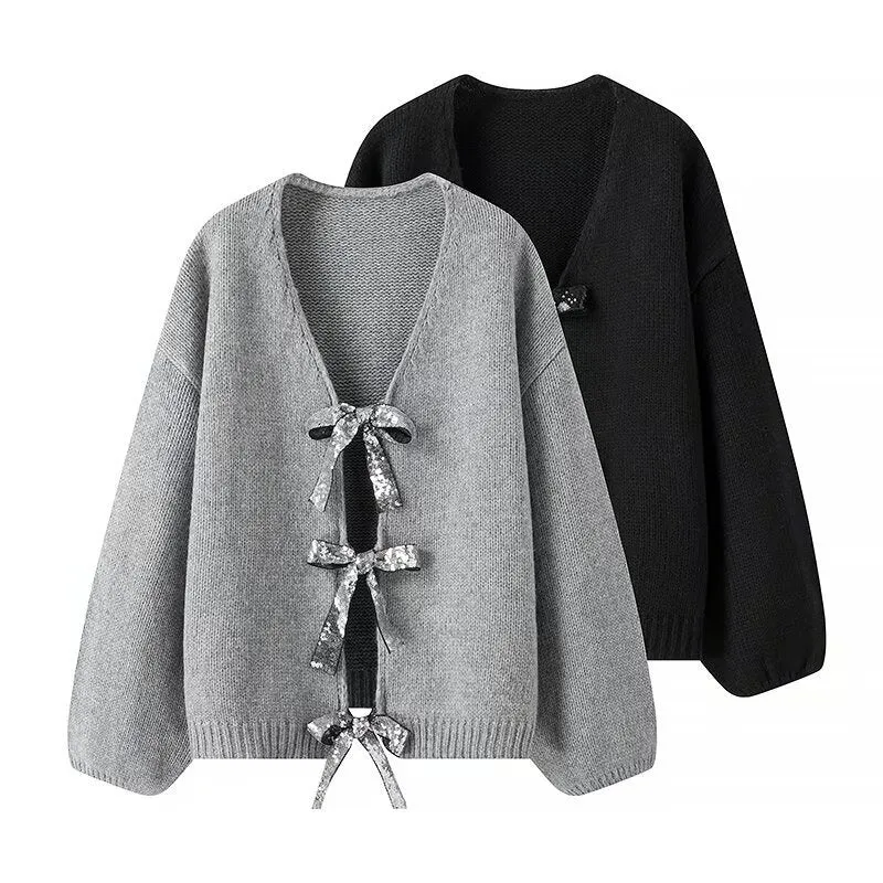 Damen Oversize-Strickcardigan mit V‑Ausschnitt und Pailletten‑Schleifen Nord Taschen