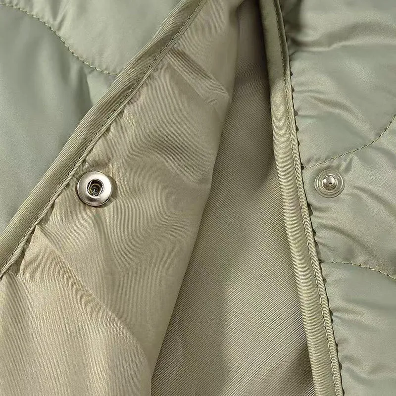 Damen Oversize-Steppjacke ohne Kragen mit Druckknopfverschluss und abgerundetem Saum Nord Taschen