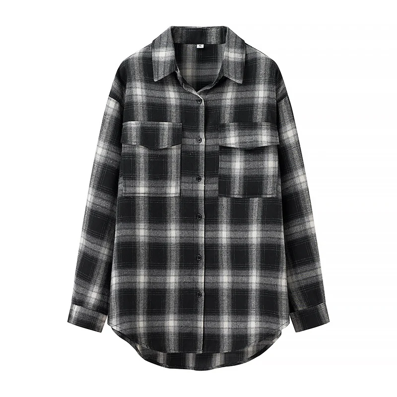 Damen Oversize‑Karo‑Hemdbluse mit aufgesetzten Brusttaschen und abgerundetem Saum Nord Taschen