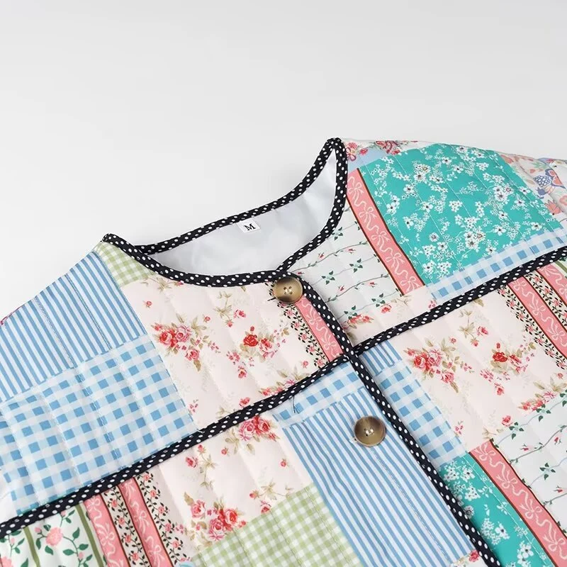 Damen gesteppte Patchwork-Quiltjacke mit Rundhalsausschnitt, Zierborte und Frontknöpfen Nord Taschen