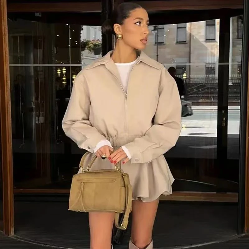 Damen Kurze Blousonjacke aus veganem Leder mit Reißverschluss und elastischem Saum Nord Taschen