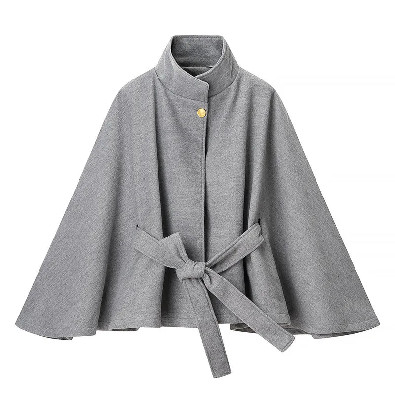 Damen Kurzcape-Mantel aus Wollmix mit Stehkragen, weitem Kimonoärmel und Bindegürtel Nord Taschen