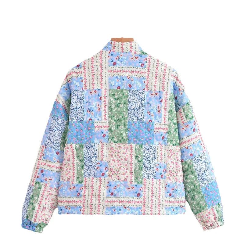 Damen Gepolsterte Patchwork Steppjacke mit Stehkragen und Druckknopfverschluss Nord Taschen