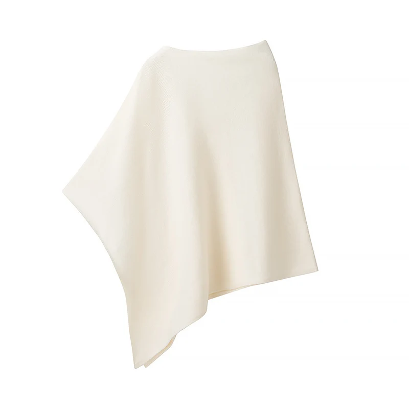 Damen Leichter Strickponcho mit asymmetrischem Saum und U-Boot-Ausschnitt Nord Taschen