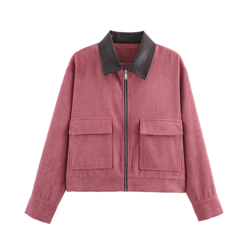 Damen Kurz geschnittene Rippenstrickjacke mit Kontrastkragen, aufgesetzten Taschen und Reißverschluss Nord Taschen