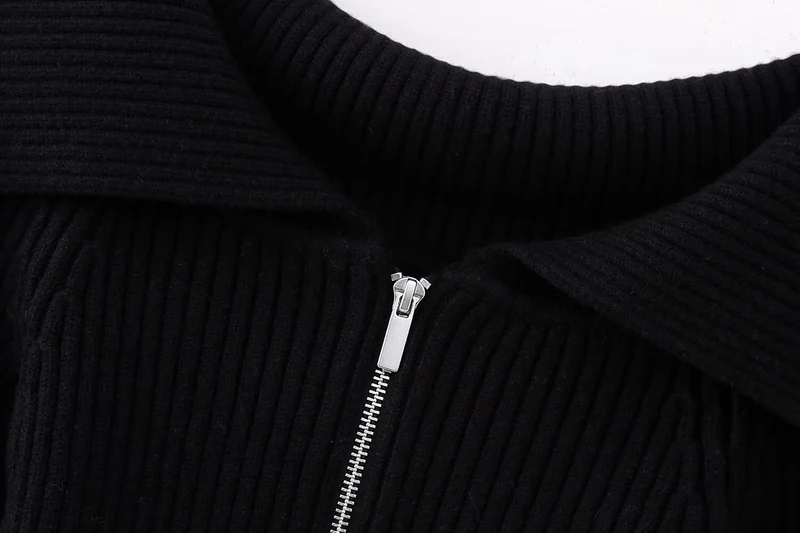 Damen Kurz geschnittene Rippenstrick-Jacke mit weitem Carmenkragen und durchgehendem Reißverschluss Nord Taschen